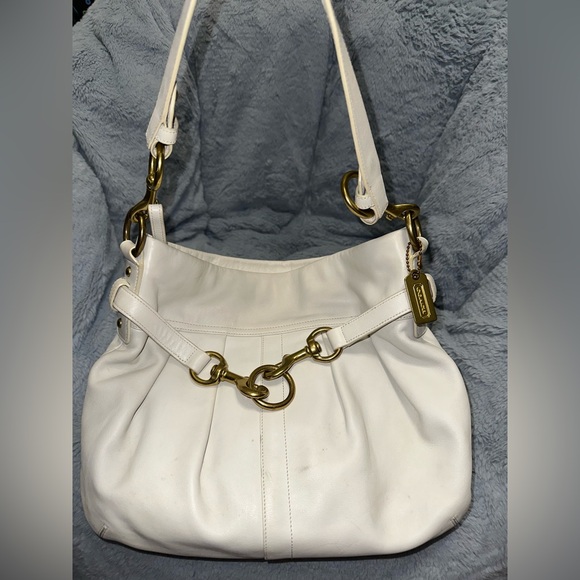 Vintage Coach White Leather Hobo Shoulder Bag with Gold Hardware